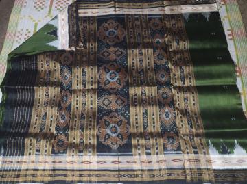 Green black Traditional Khandua silk saree without blouse Piece