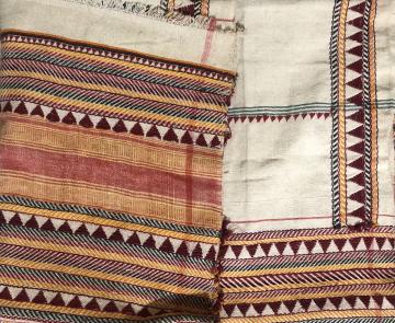 Authentic hand embroidered coarse cotton Dongria Kandha Shawl