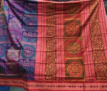 Exquisite dual tone temple theme Cotton Silk Ikat Saree with blouse piece