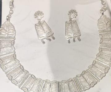Cuttack famous handcrafted Silver filigree necklace set with ear ring
