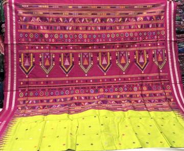Beautiful colours combination traditional Dolabedi Silk Saree with blouse piece