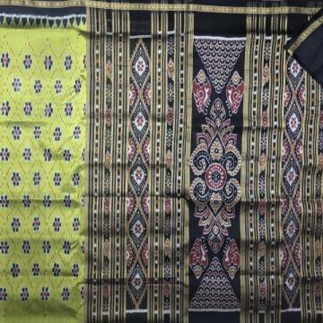 All over flower motifs Bata Thikiri Khandua silk Ikat saree with blouse piece
