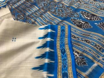 Traditional Aanchal Khandua silk saree without blouse piece