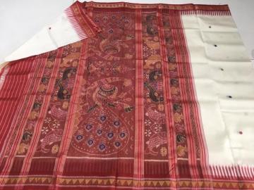 Beautiful peacock motifs Aanchal Ikat weave Khandua silk saree with blouse piece