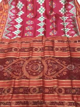 Pasapalli border with Pasapalli n flower motifs body Ikat weave Khandua silk saree without blouse