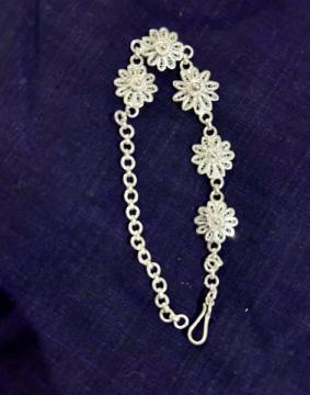 Intricately handmade filigree work Silver bracelet