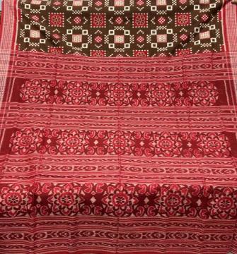 Traditional Aanchal with beautiful dark brown double Ikat Pasapalli  cotton saree without blouse