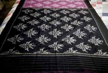 All over Ikat Flower Motifs Cotton Saree without Blouse Piece