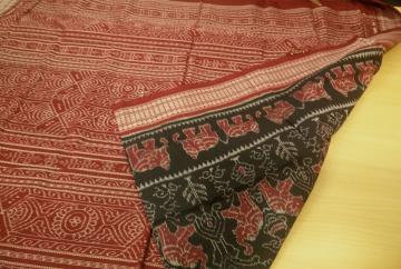 Elephant and tree motifs Black Maroon Ikat Cotton Saree with Blouse Piece
