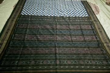 Traditional Border Aanchal Body Checks Ikat Cotton Saree without Blouse