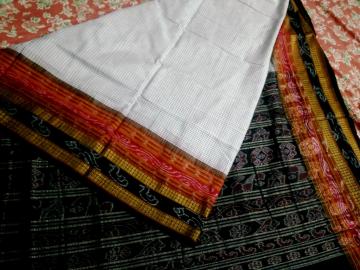 Traditional Border and Aanchal Body Checks Ikat Cotton Saree without Blouse Piece
