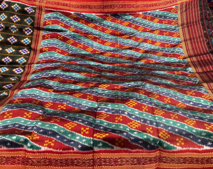 The beauty of Pasapalli Aanchal and body Khandua Silk Saree without Blouse Piece